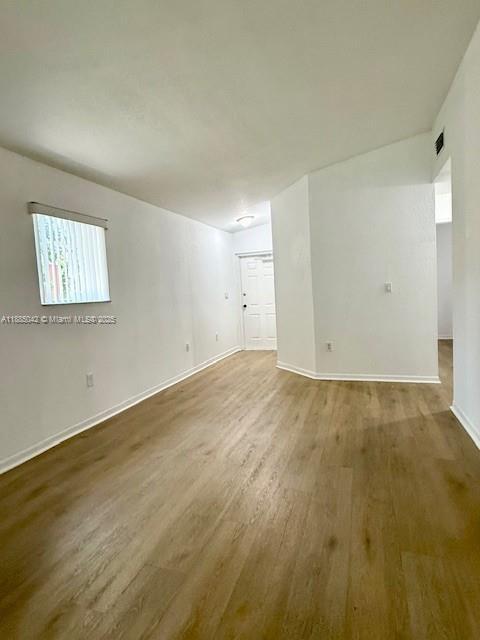 Primary Photo - 985 NE 33rd Terrace