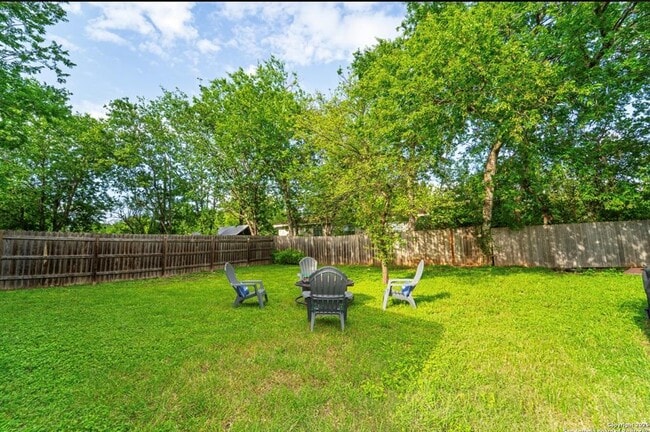 Building Photo - 5215 Overbrook Dr