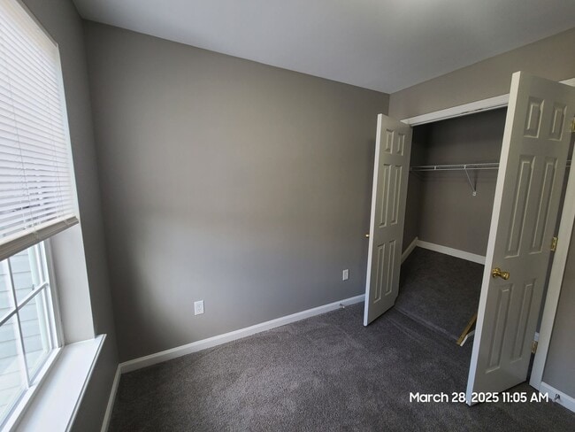 Building Photo - 3 Bedroom Townhome for Rent in Waynesboro