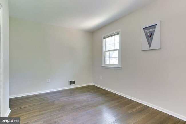 Building Photo - 9112 Santayana Dr