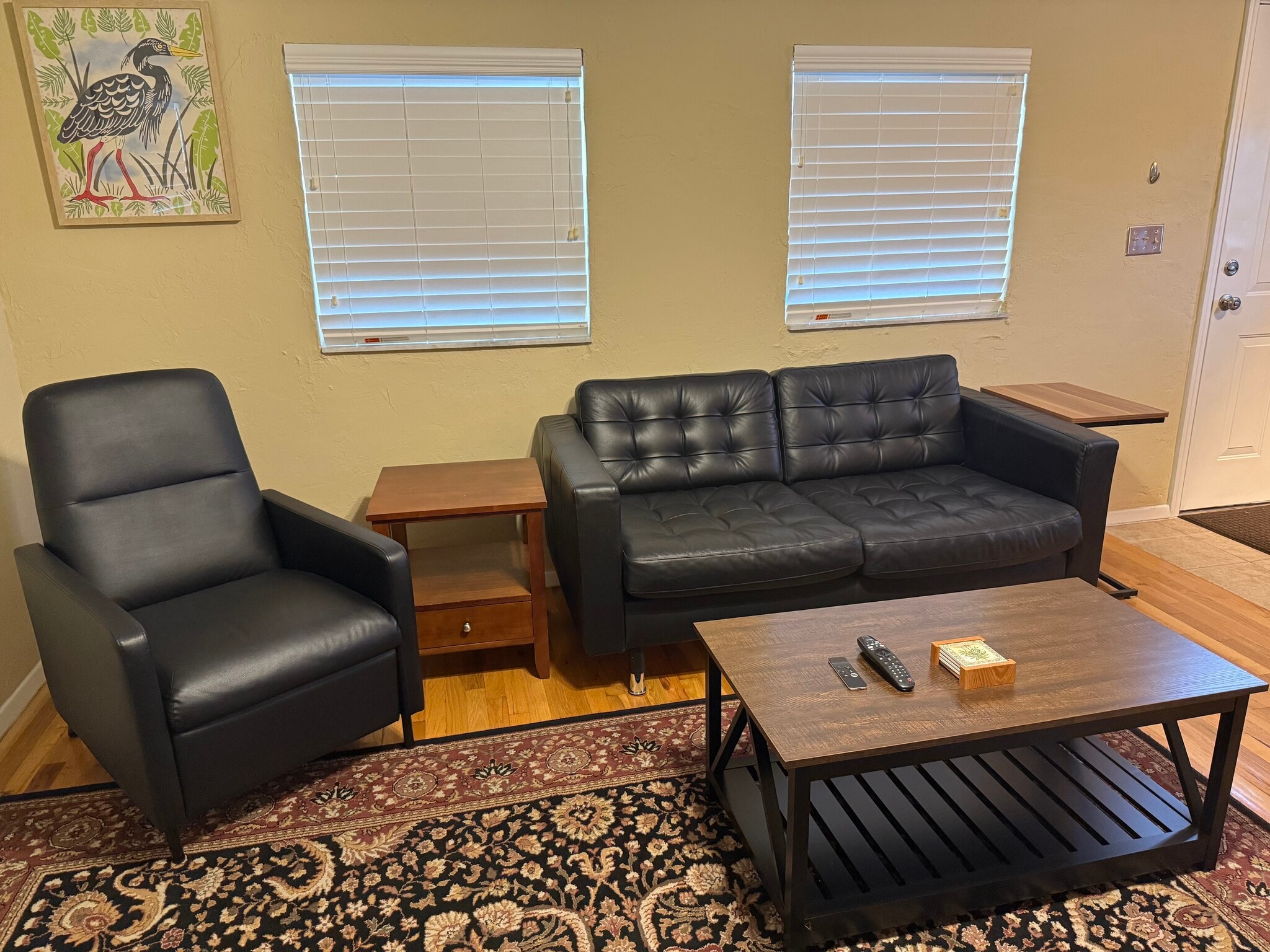 Living room - 4126 35th Ave N