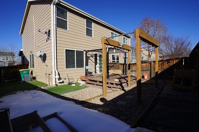 Building Photo - 752 Mockingbird Ln