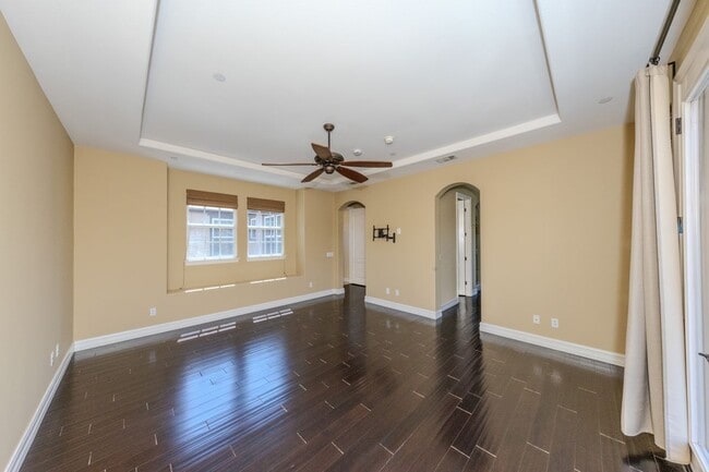 Building Photo - 3811 Belgain Ln