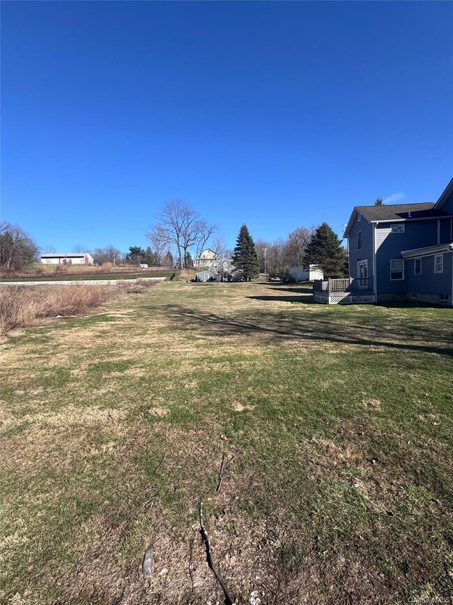 Building Photo - 128 Old Rte 52