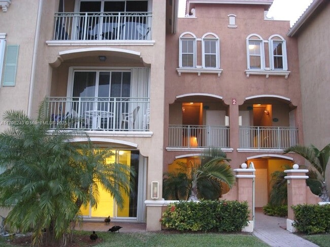 Building Photo - 6630 NW 114th Ave
