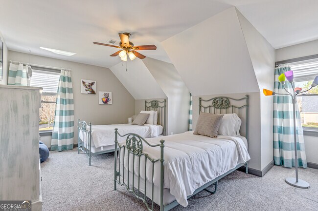 Building Photo - 10 Bridlewood Ct