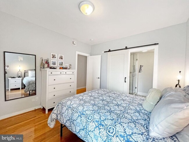 Building Photo - 1367 Florida Ave NE