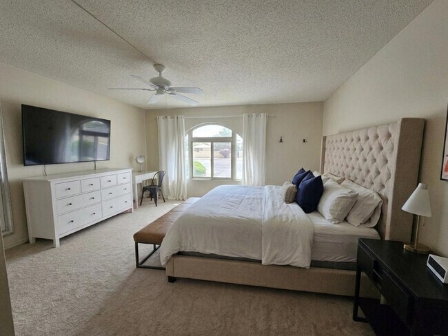 Building Photo - 6311 N 74th St