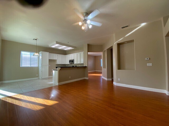 Building Photo - Beautiful 3bd/2ba in West Sacramento!