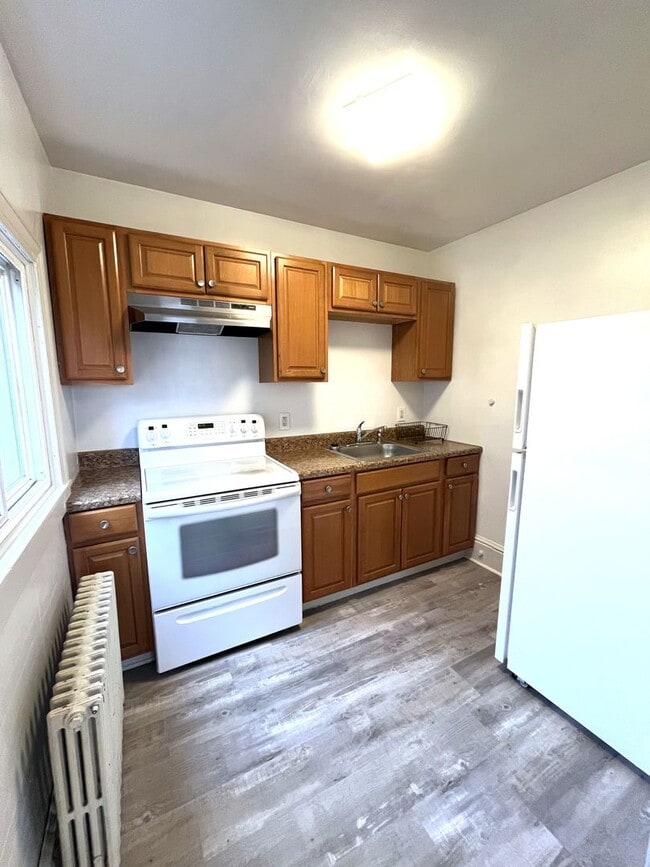 Building Photo - 7325 Molly Pitcher Hwy