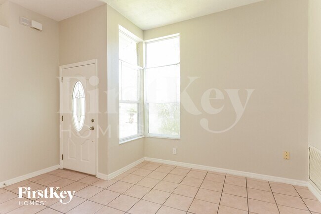 Building Photo - 8858 Parliament Ct