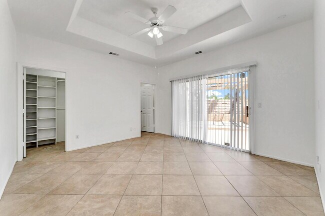 Building Photo - Single Story 3 bedroom and 2 bath home.