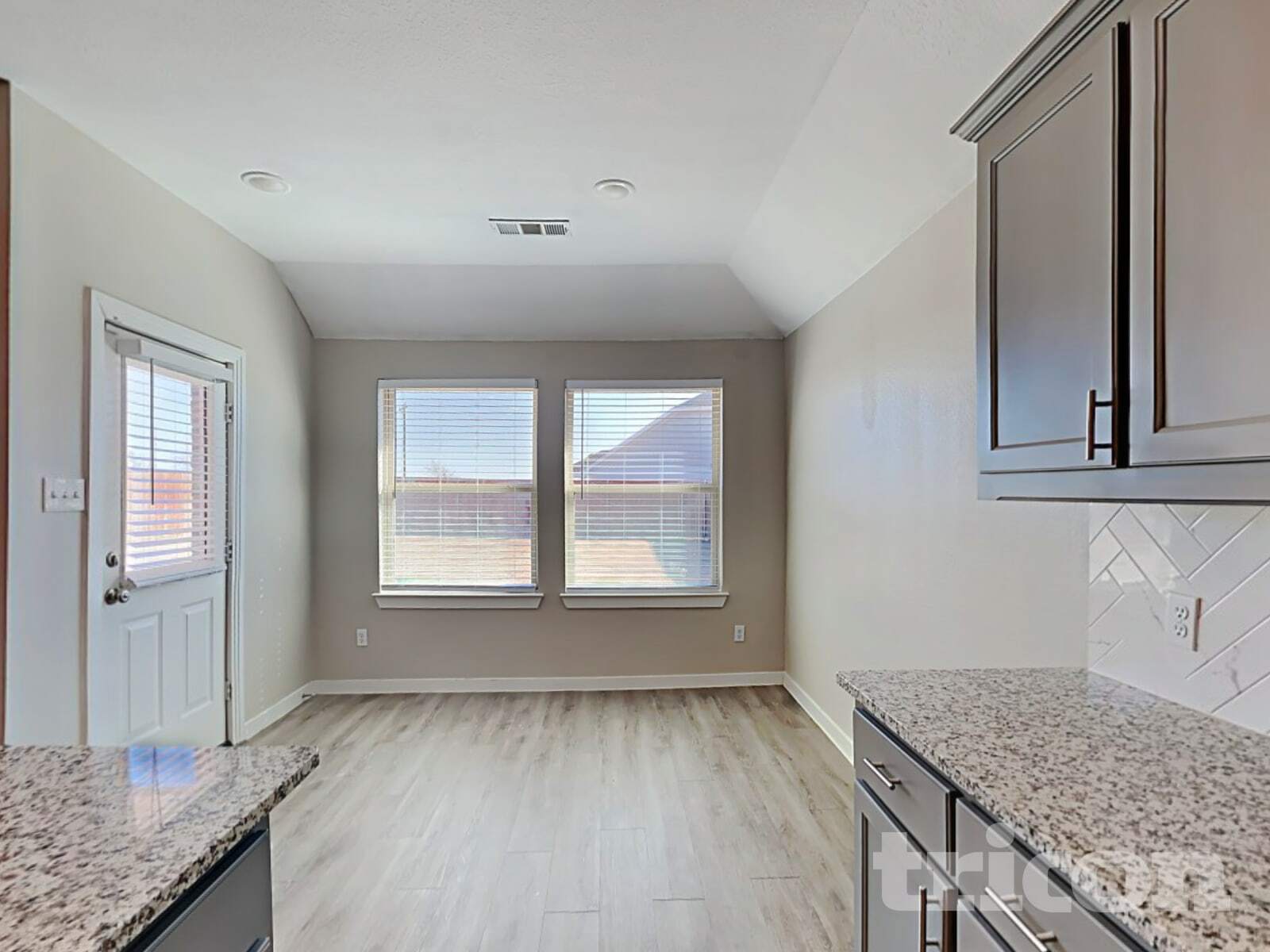 Building Photo - 2019 Clear Br Wy