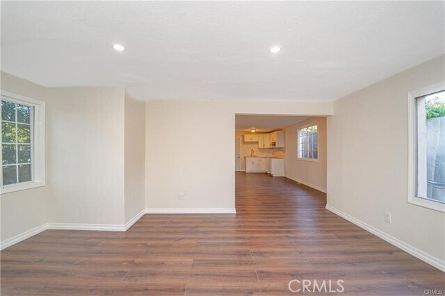 Building Photo - 10606 Pleasant Way
