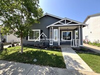 Building Photo - Wonderful 3bd/2ba Elk Grove Home with Garage!