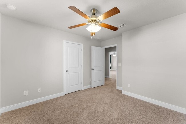Building Photo - 163 Mosaic Oaks Cir
