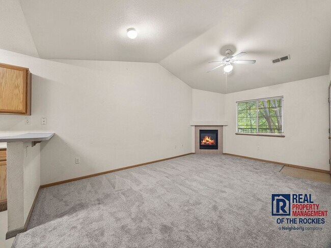 Building Photo - 2 Bed, 2 Bath Condo- Prime Location Near CSU & Old Town FOCO!