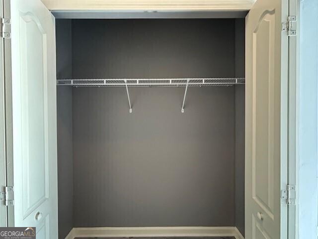 Building Photo - 1943 Hoods Fort Cir NW