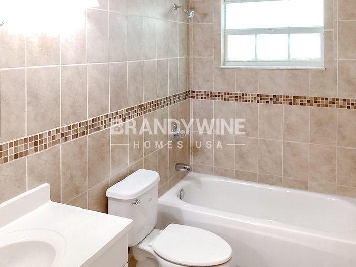 Building Photo - 3535 Devonshire Dr