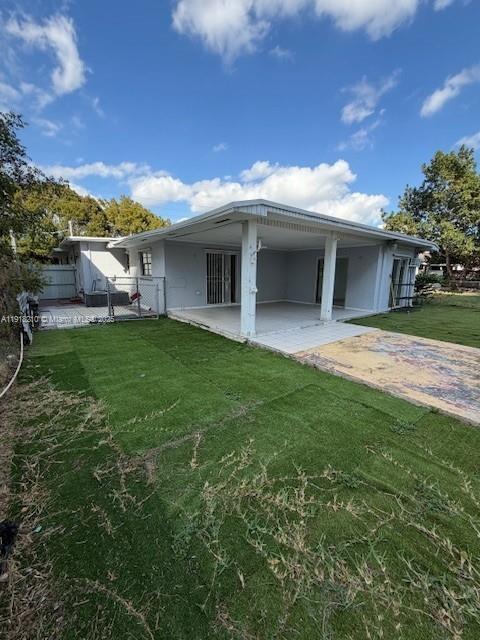 Building Photo - 10890 SW 6th St