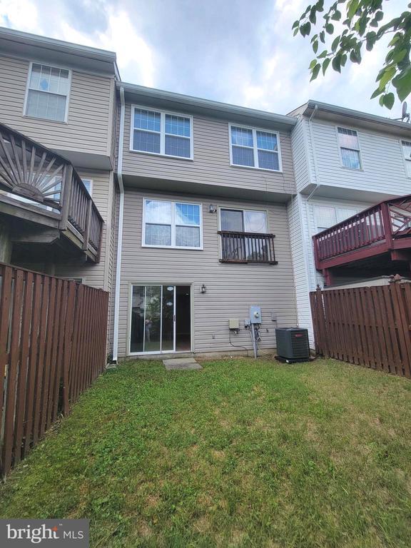 Building Photo - 13105 Ripon Pl