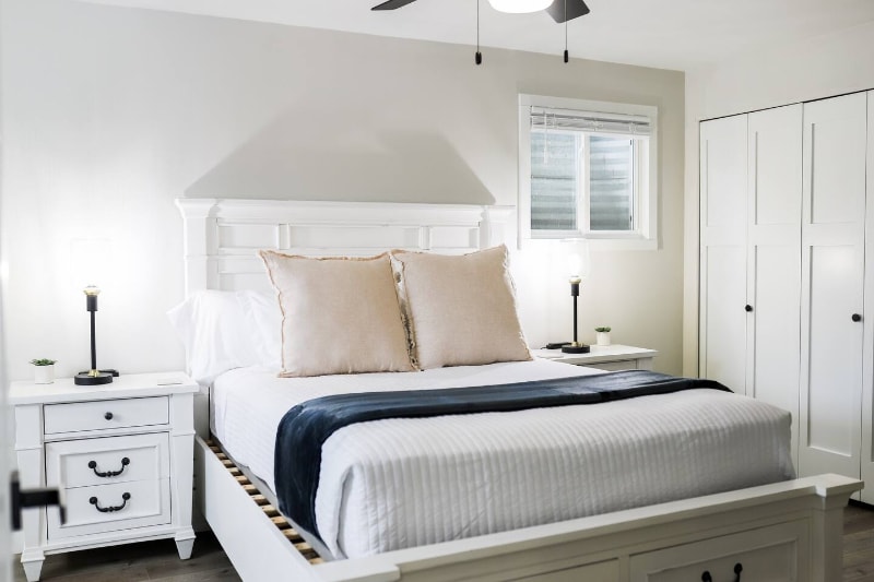 Building Photo - 287 S 3rd Ave