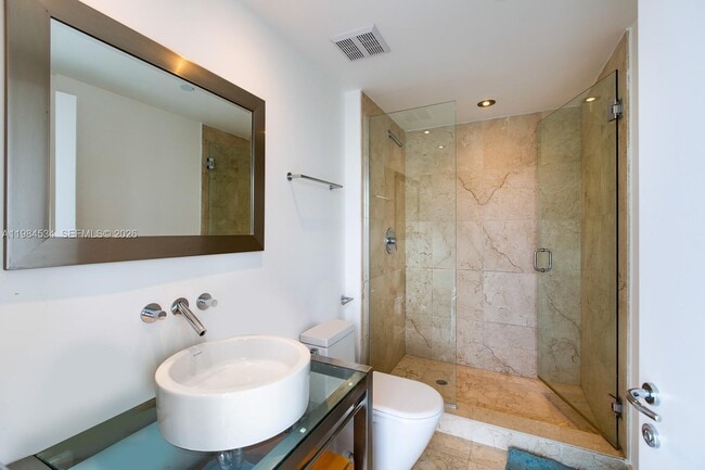 Building Photo - 6000 Indian Creek Dr