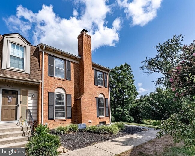 Building Photo - 5708 Gladden Ct