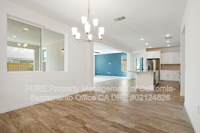 Building Photo - 273 Cask Dr