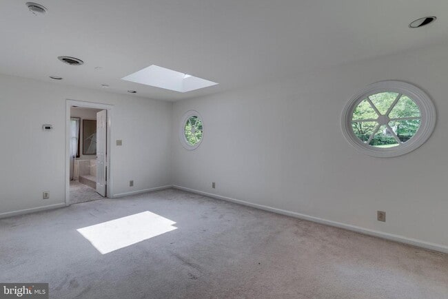 Building Photo - 9201 Harrington Dr