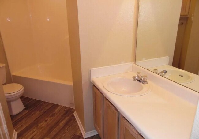 Building Photo - 2Bd/2Ba in Killeen TX