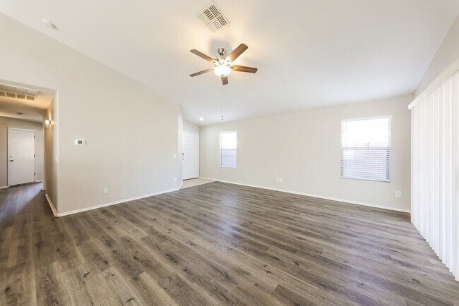 Building Photo - 501 S 125th Ave