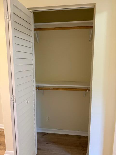 Building Photo - 20 Abbey Ln