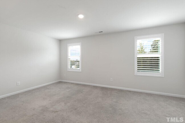 Building Photo - 4964 Southern Magnolia Dr