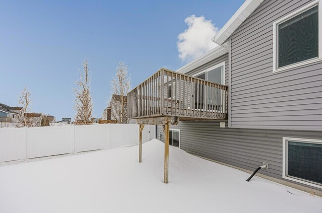 Building Photo - 7394 21st St S