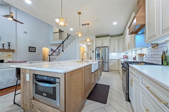 Building Photo - 13802 Bowden Creek Dr