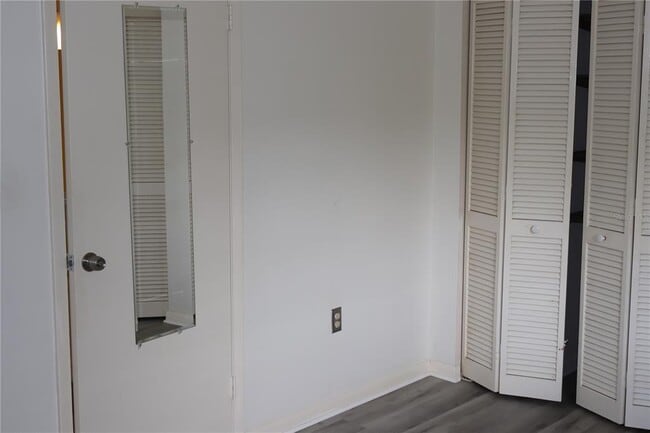 Building Photo - 3404 W Fielder St