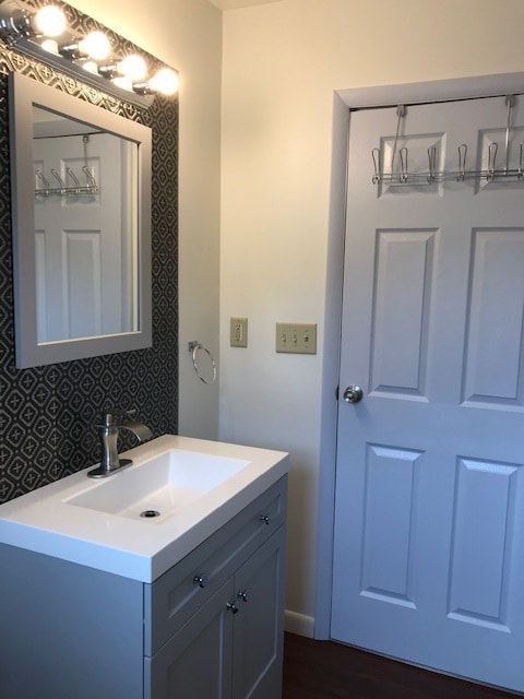 Bathroom-2c - 101 N 6th Ave