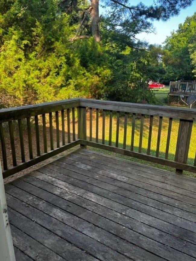 Building Photo - Adorable 2 bed Duplex in Wake Forest! Close to Downtown!