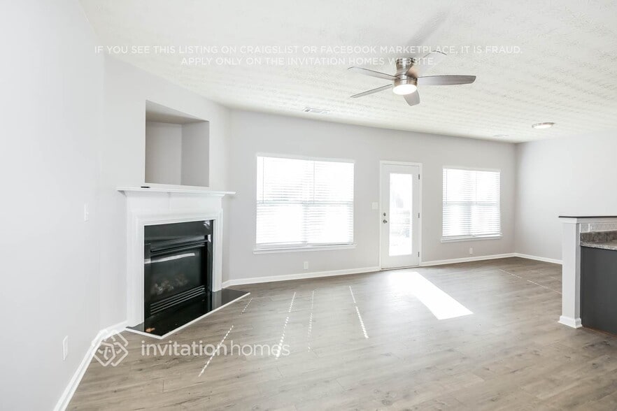 Building Photo - 4618 McEver View Dr
