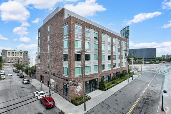 Building Photo - NewRo Studios