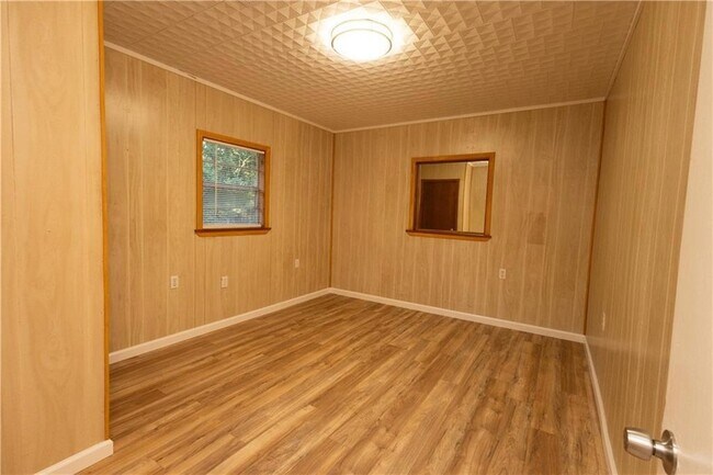 Building Photo - 29216 Dinkins Dr