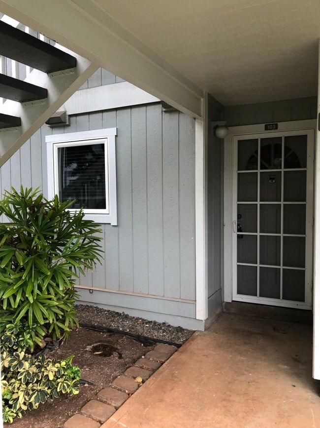 Building Photo - HOKUKANI 2/2/1 ON THE 1ST FLOOR,  LOCATED IN THE HEART OF KAILUA