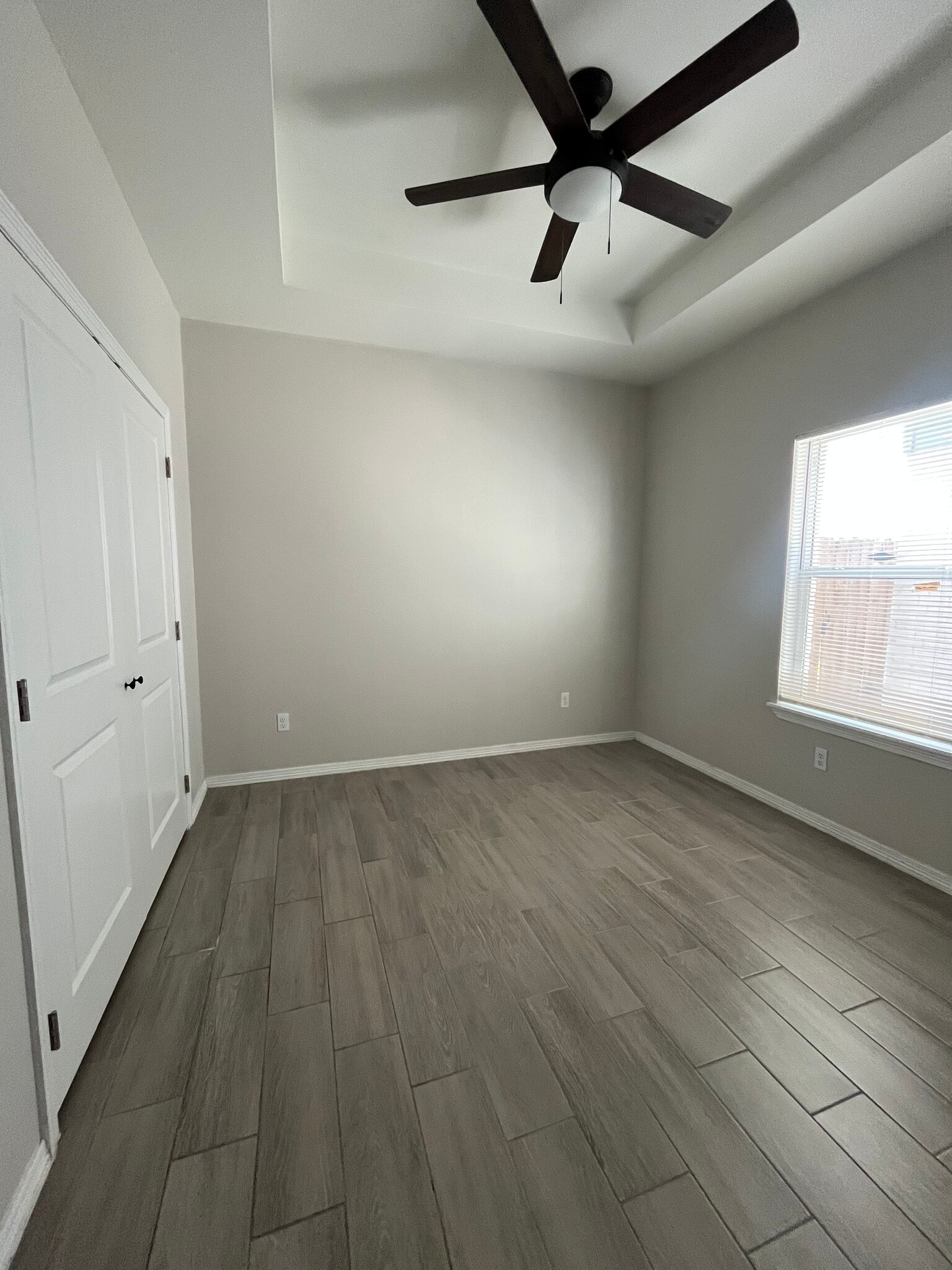 2nd room - 1630 Playa Dr
