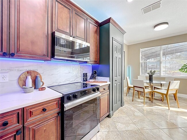 Building Photo - 13430 Meadow Bay Loop