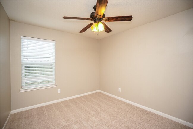 Building Photo - 24603 Osprey Point Dr