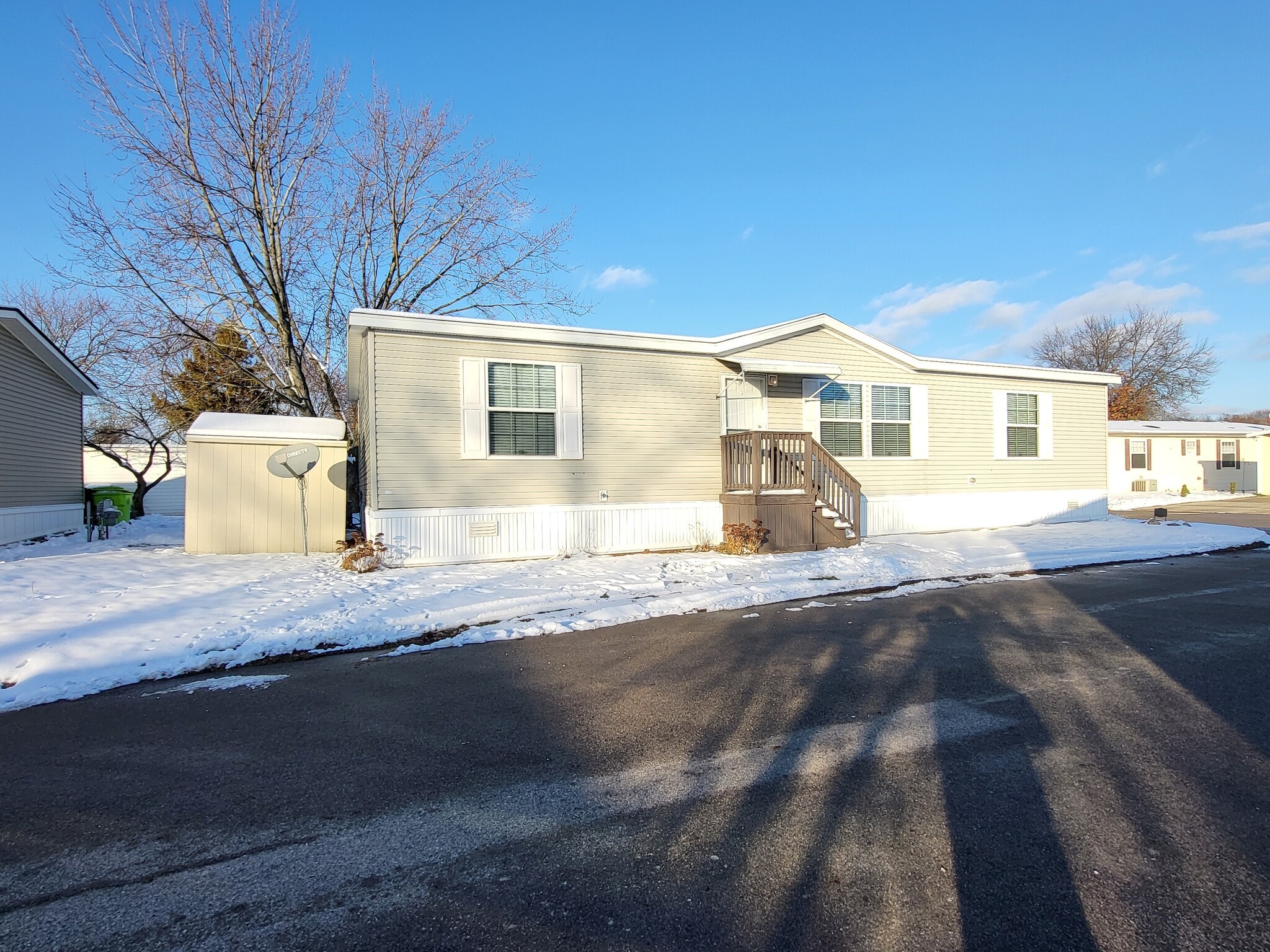 Building Photo - 151 Whippoorwill Ln