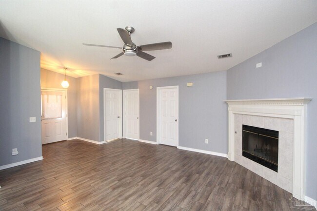 Building Photo - 1118 Calinda Dr