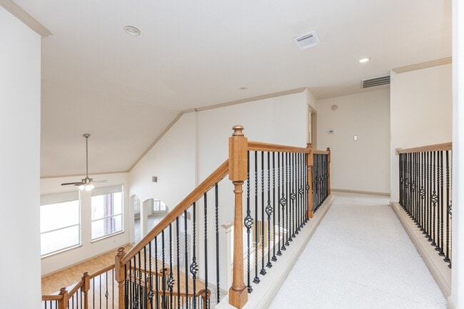 Building Photo - 17826 Island Spring Ln