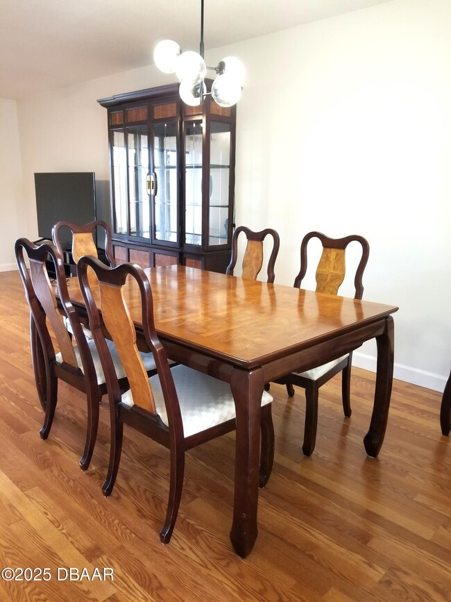 Building Photo - 165 White Fawn Dr